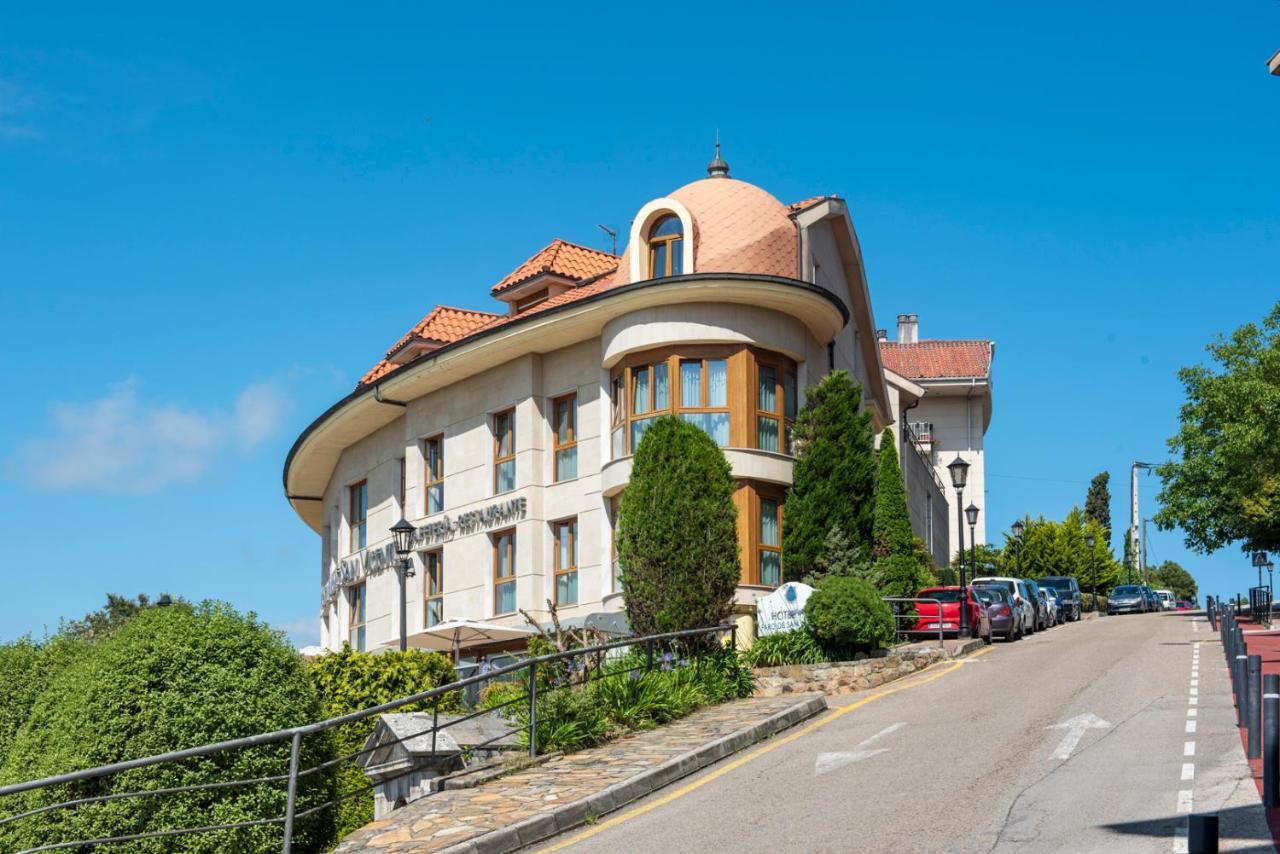 Hotel Faro De San Vicente ซาน บีเซนเต เด ลา บาร์เกรา ภายนอก รูปภาพ