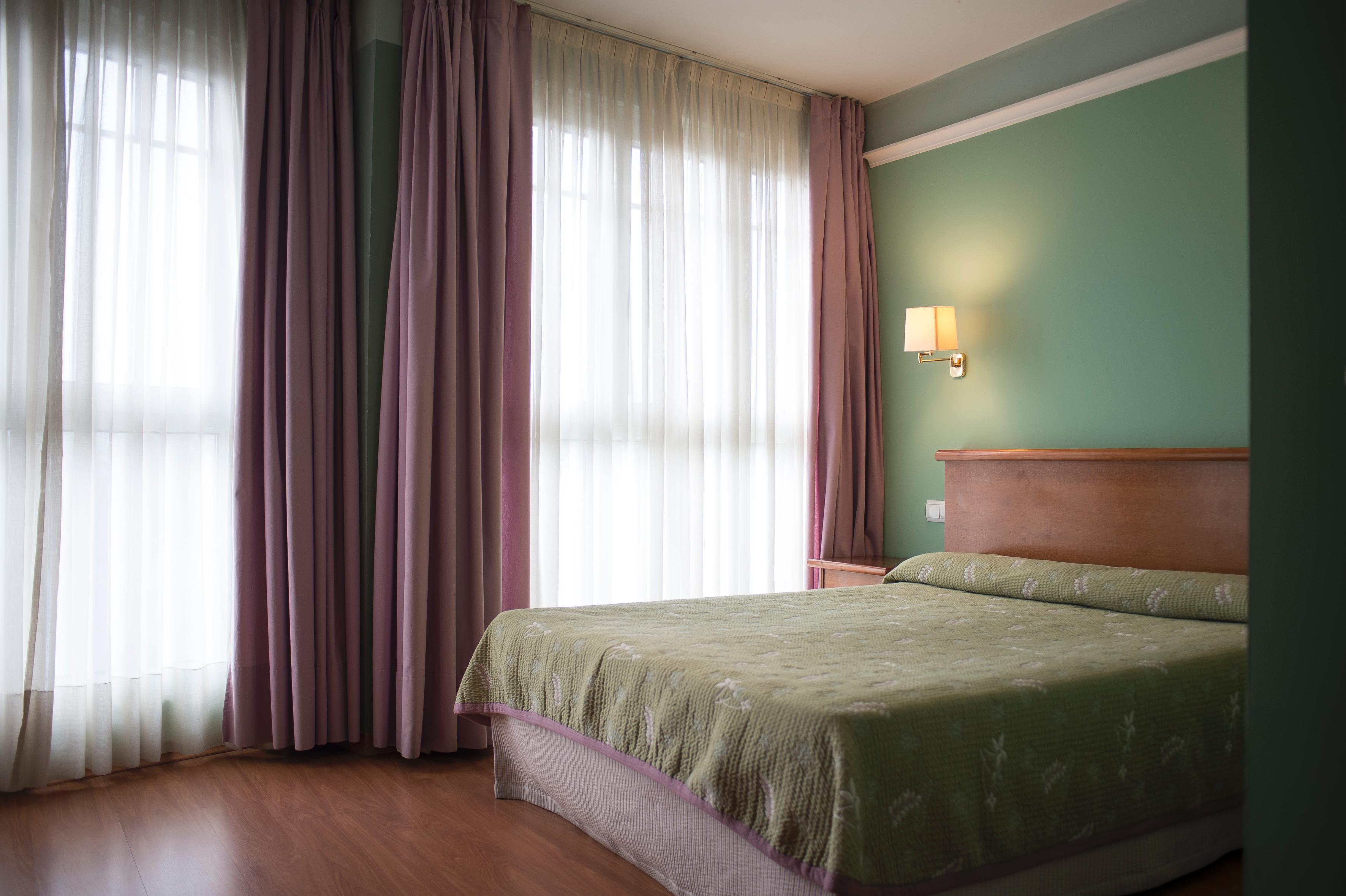 Hotel Faro De San Vicente ซาน บีเซนเต เด ลา บาร์เกรา ภายนอก รูปภาพ